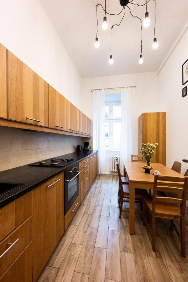 Native Apartments Skawinska 5 Krakow Exterior photo